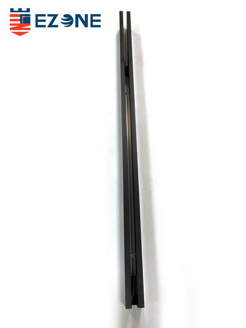 106 Matt Black Aluminum Channel