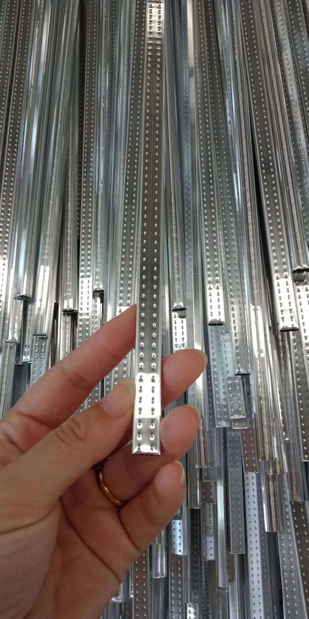 Barre d’espacement en aluminium 9A pour vitrage isolant